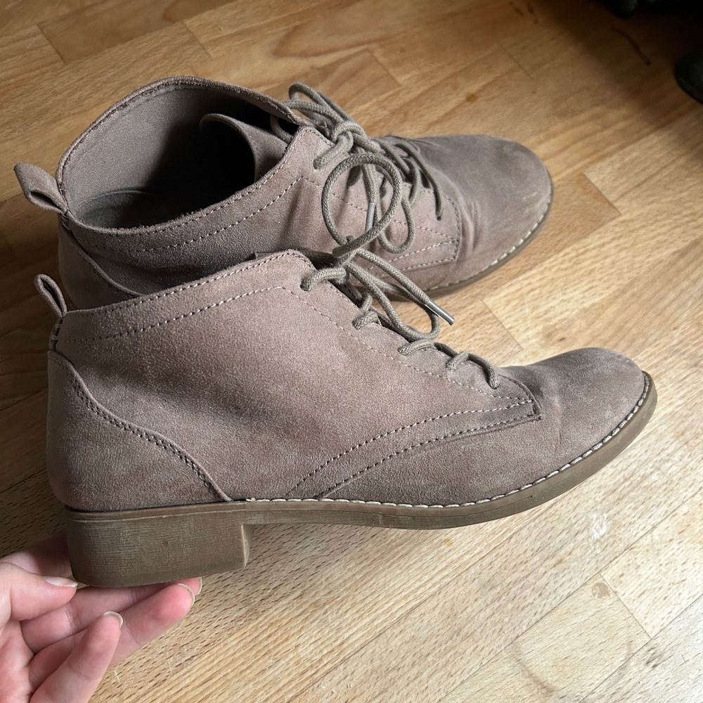 Makalu California Ankle Booties
